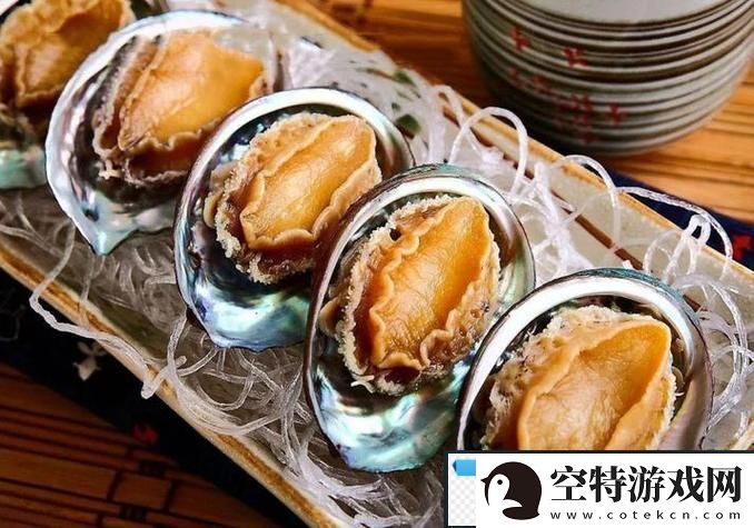 介绍“鲍鱼啜酸奶-友竞折腰：一场游戏业界的另类狂欢”!！
