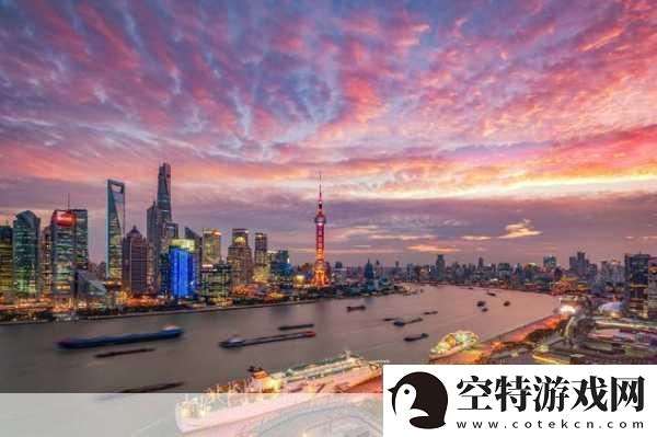 中国大但人文艺术-摄影：当然可以！以下是一些基于中国大但人文艺术和摄影的标题建议：！