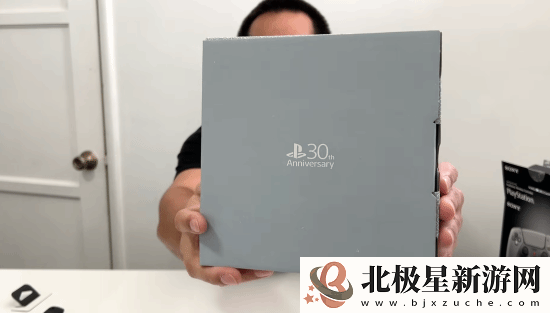 有人提前拿到PS5