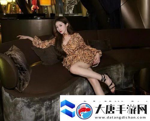 成版直播APP下载大全：让你追剧、开播、打赏都不再孤单-快来一起“云吸猫”吧！